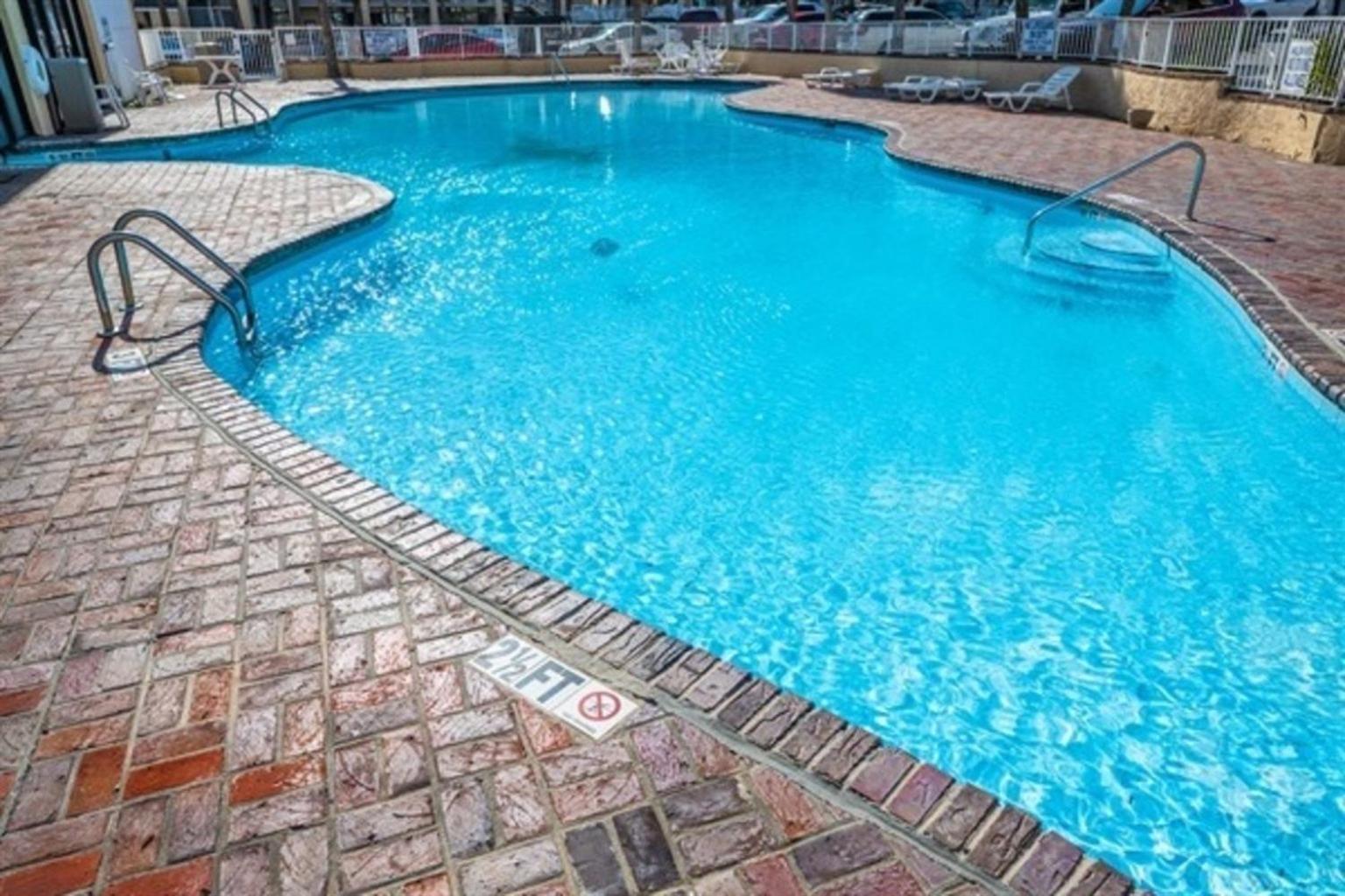 Oceanfront Sea Mist Home With Beautiful Views شاطئ ميرتل المظهر الخارجي الصورة