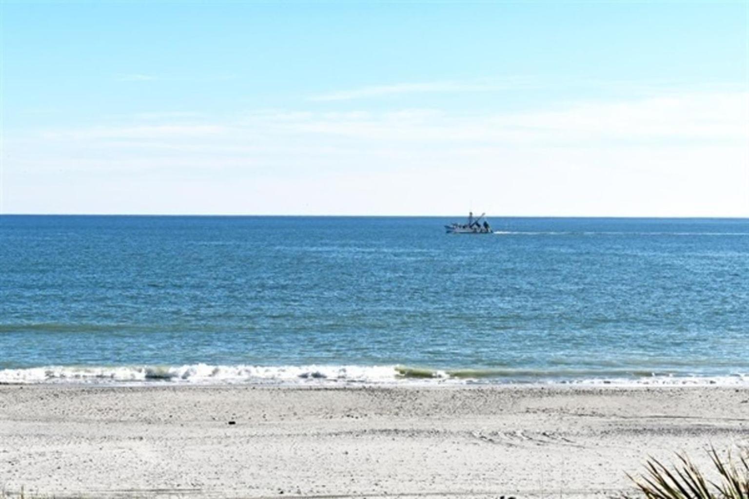 Oceanfront Sea Mist Home With Beautiful Views شاطئ ميرتل المظهر الخارجي الصورة
